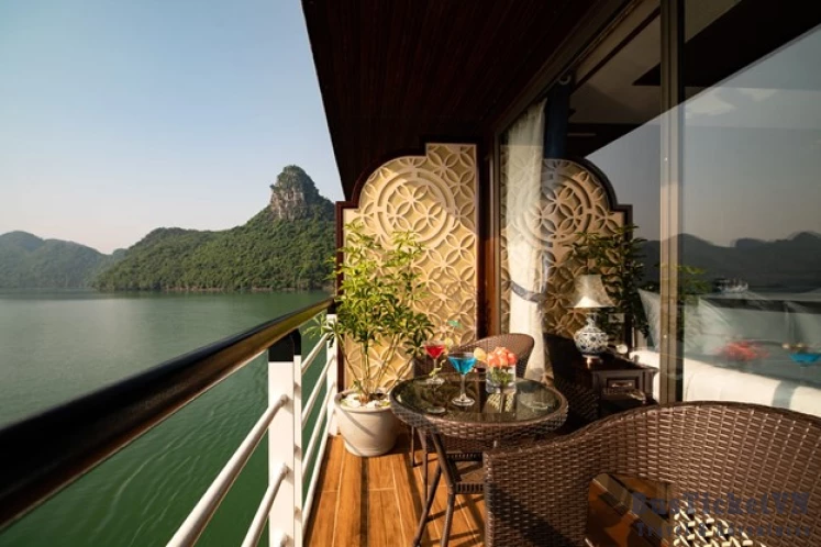 Halong Bay 2 Days on Lacasta Regal Cruise - Vietnam Cruise & Travel Experiences | BusTicketVN - Slide 3