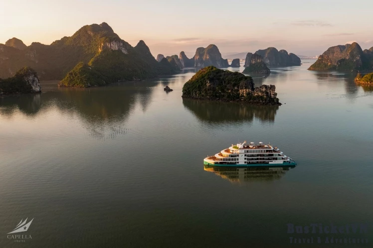 Capella Cruise - Symphony Of The Sea - Vietnam Cruise & Travel Experiences | BusTicketVN - Slide 1
