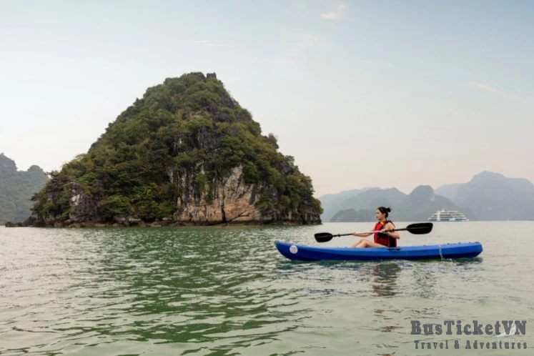 Capella Cruise - Symphony Of The Sea - Vietnam Cruise & Travel Experiences | BusTicketVN - Slide 5