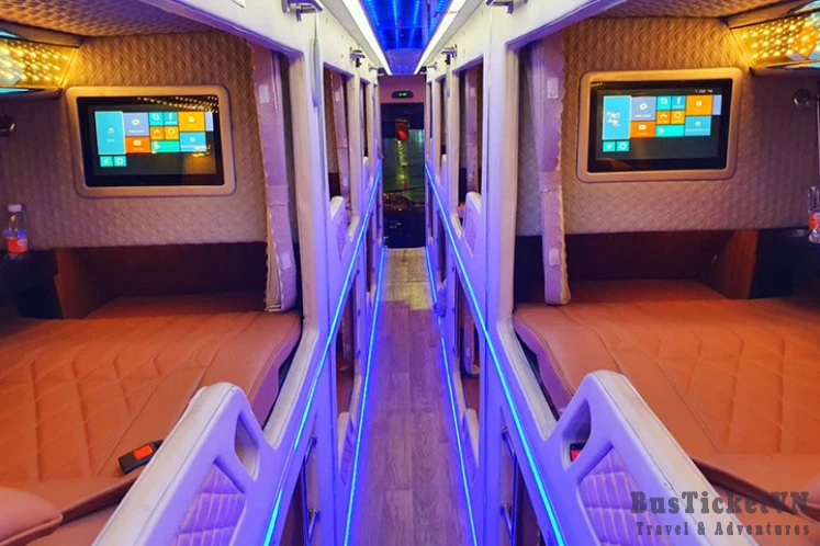 Private Cabin bus Hanoi to Sapa - Fansipan Express - Slide 4