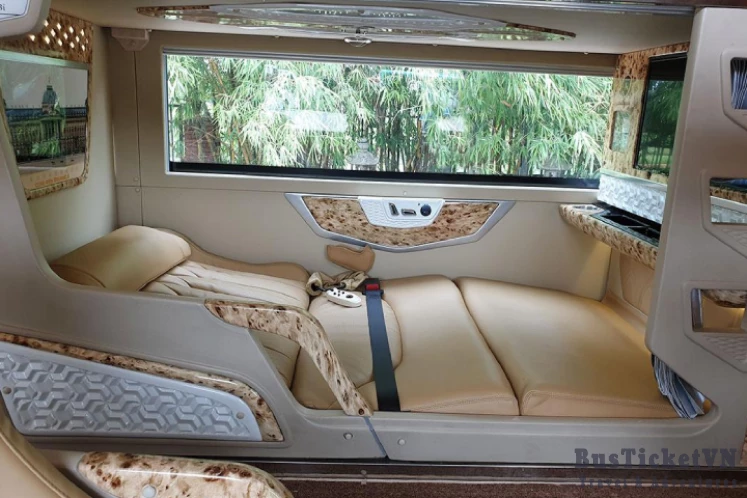 Sao Viet Bus: Hanoi to Sapa Private Cabin Bus - Slide 5