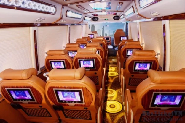 Hanoi to Sapa Limousine