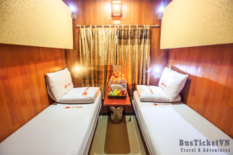Hanoi to Sapa - ET- Pumpkin Express Hanoi Sapa train - Shared cabin - Slide 4