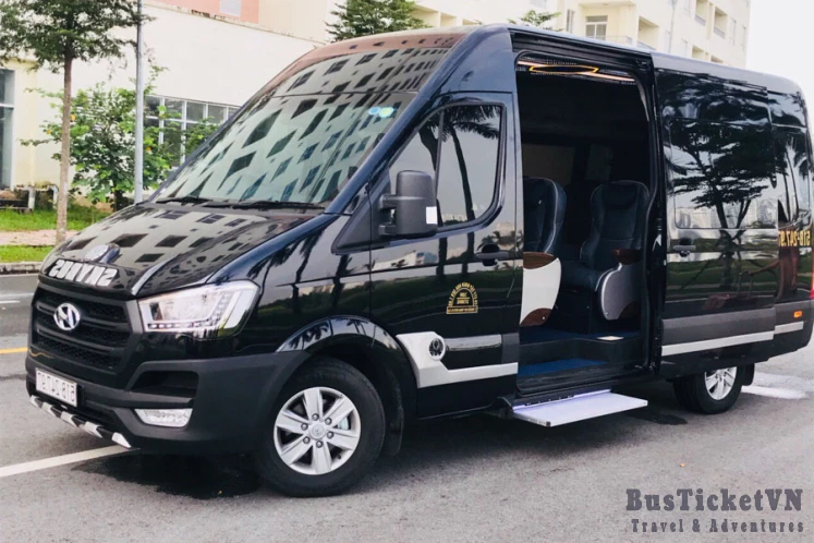 Hanoi to Sapa private car transfer - Slide 1